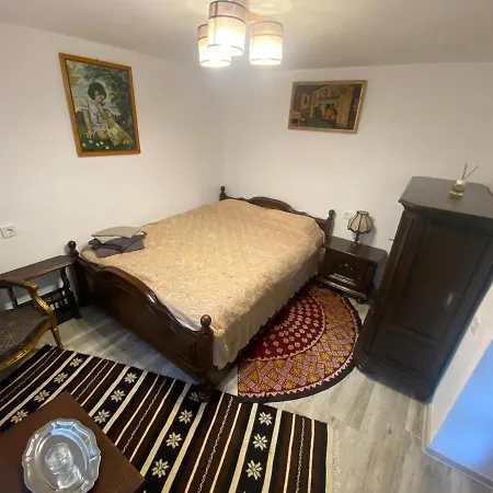Casa *